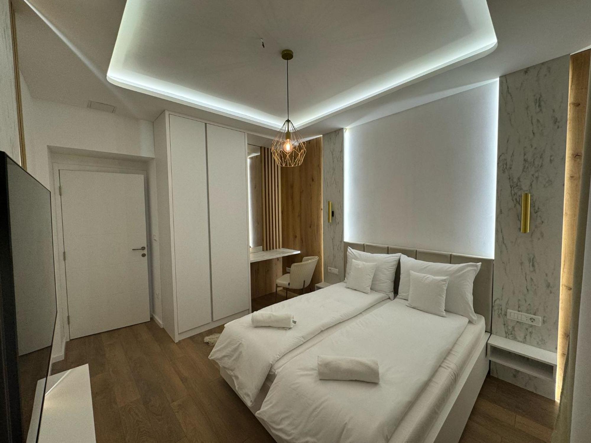Mona Luxury - Free Garage Parking Apartment Sarajevo